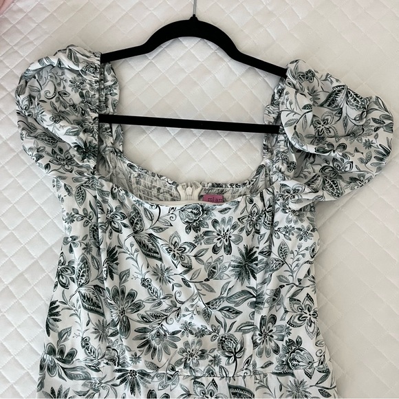 Square Neck Dress - Picture 3 of 8